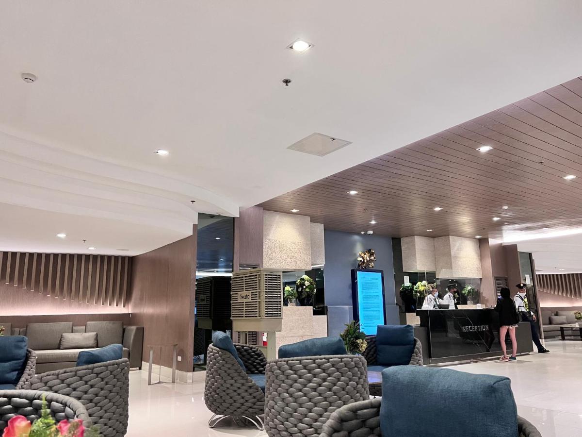 Studio Units At Shore Residences Condo Moa Complex Near Airport Pasay Extérieur photo