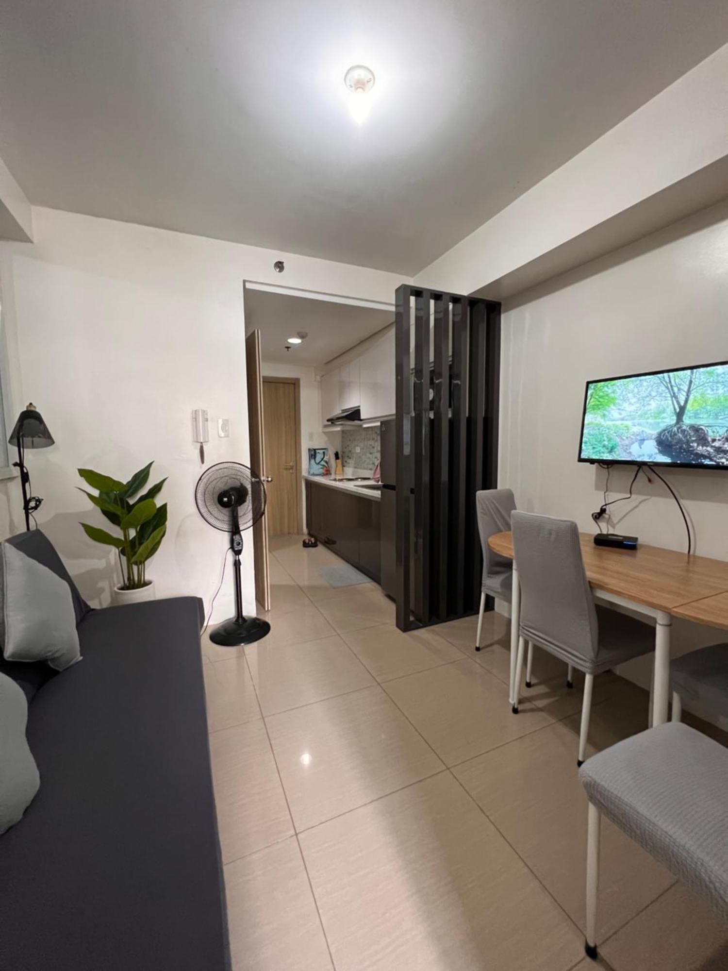 Studio Units At Shore Residences Condo Moa Complex Near Airport Pasay Extérieur photo